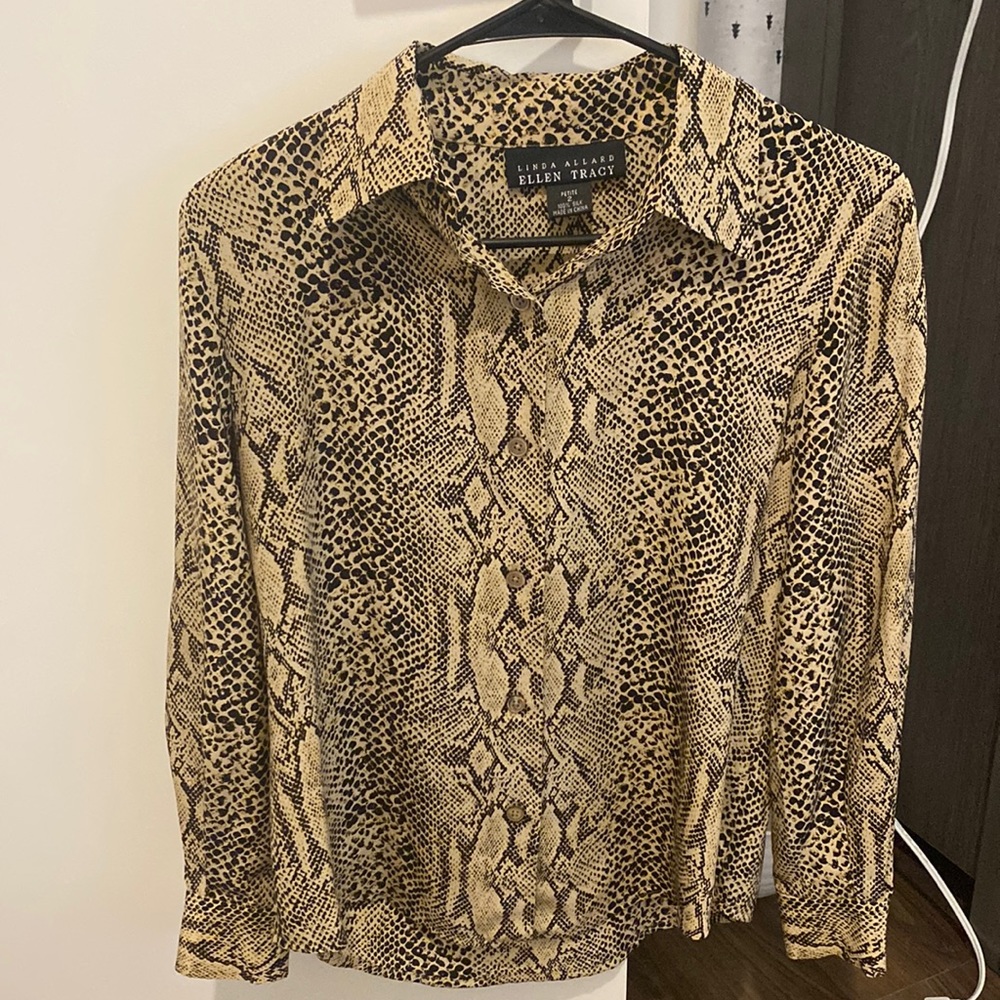 Linda Allard Ellen Tracy Button Down Blouse